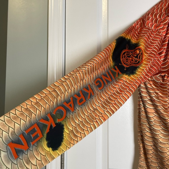 UV 50+ SPF Pullover - Picture 6 of 10